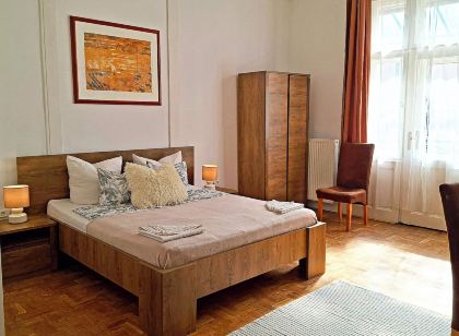 Black Sheep Budapest Smart Rooms