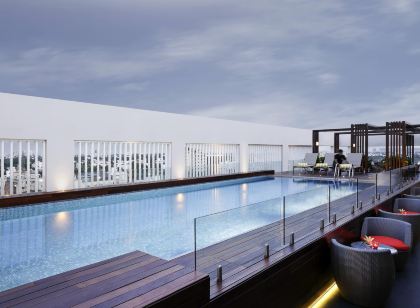Novotel Chennai Chamiers Road