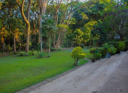 Equator Hotel