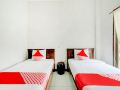 oyo-3156-hotel-warta-dua