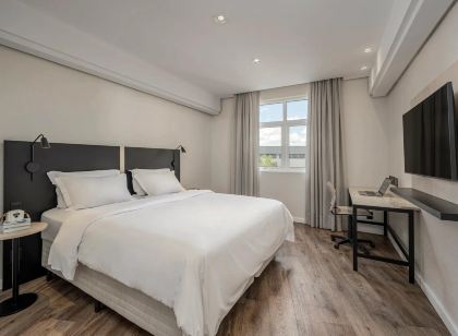 阿雷格里港城際機場飯店