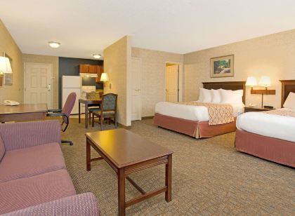 Hawthorn Extended Stay by Wyndham Cincinnati/Sharonville