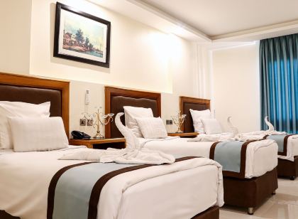 Al Raad Hotel