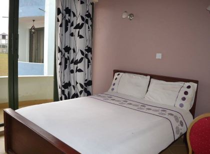 Olerai Hotel