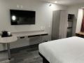 microtel-inn-and-suites-clarksville