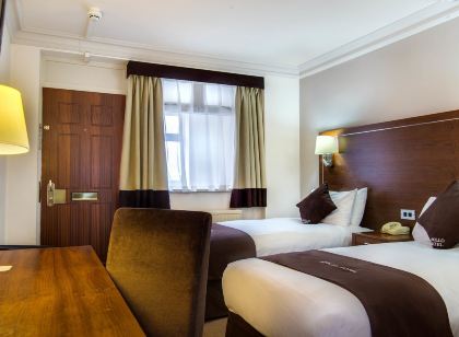 Apollo Hotel