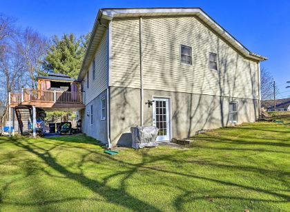New Paltz Apt - 11 Mi to Poughkeepsie!
