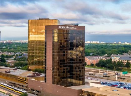 DoubleTree by Hilton Dallas-Campbell Centre