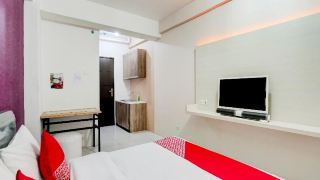 oyo-flagship-90087-apartment-menara-rungkut-2