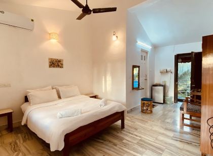 Peravel Beach Holiday Home