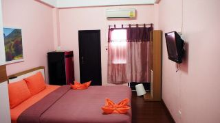 ponlaan-apartment