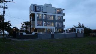 li-chu-art-paternity-bandb