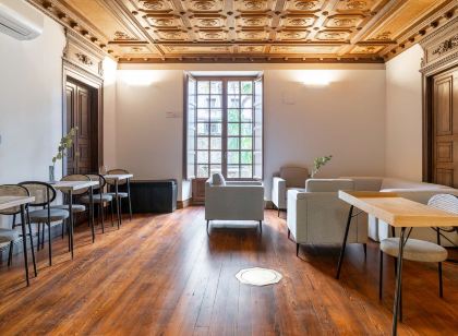 limehome Vitoria Palacio de los Álava-Velasco