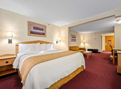 AmericInn by Wyndham Denver Airport