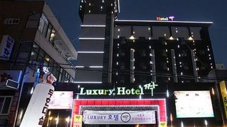 luxury-jjak-hotel