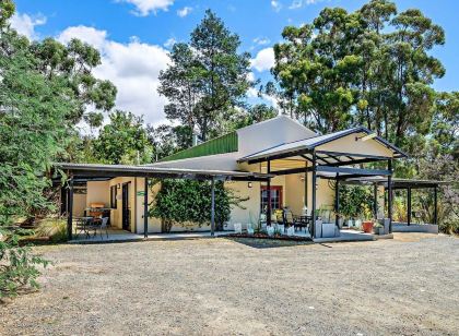 Oyster Cove Chalet