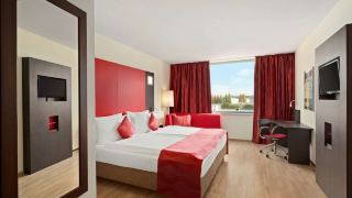 ramada-encore-by-wyndham-geneva