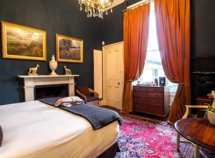 Six Brunton Place Guest House