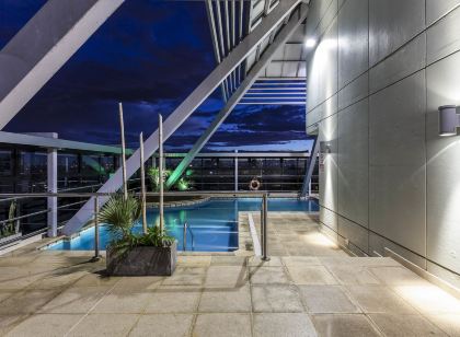 Ros Tower Hotel