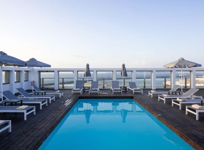 Aquila Atlantis Hotel