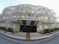 hotel-luxor