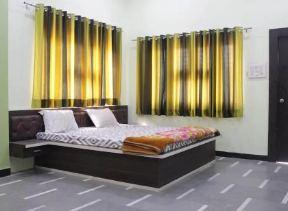 Kalpshil Hotel