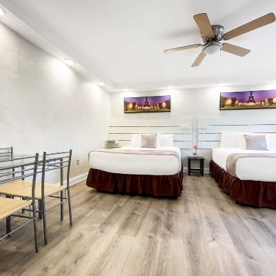 Deluxe Room Deluxe Room The Palms Promo Code