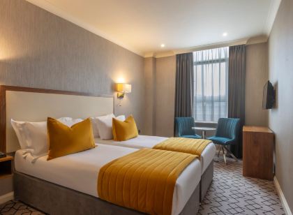 Victoria Hotel