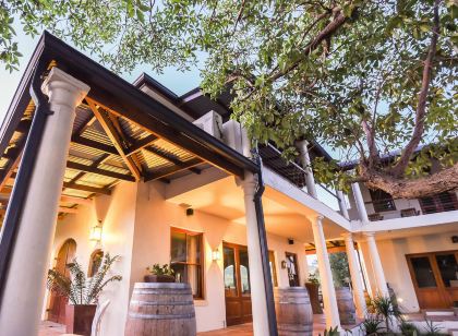 Lovane Boutique Wine Estate and Guesthouse