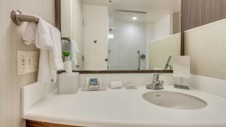 courtyard-st-petersburg-clearwater-madeira-beach