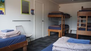 tasman-bay-backpackers