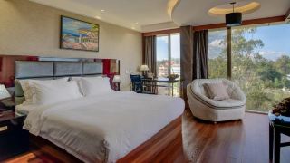 swiss-lenana-mount-hotel