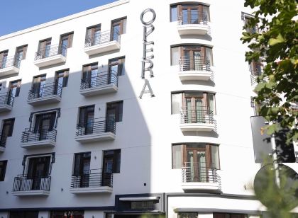 Opera Hotel