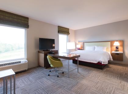 Hampton Inn & Suites Fayetteville