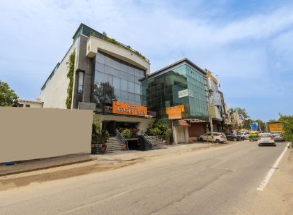 Hotel Arch Plaza - Near Yashobhoomi Convention Centre Dwarka