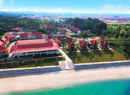 Lotus Seaview Beach Resort, Pengerang