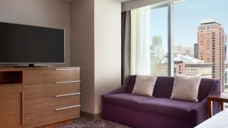 homewood-suites-by-hilton-chicago-downtown-south-loop
