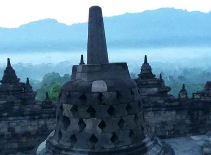 Borobudur Village Inn