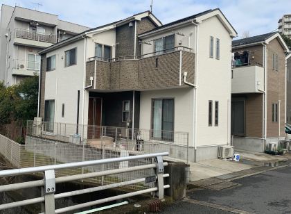 Enoshima Home Approximately 6 Minutes Walk from