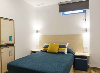 Take Surf Hostel Conil