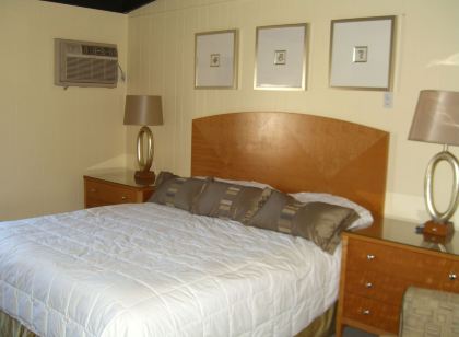 The Amethyst Beach Motel
