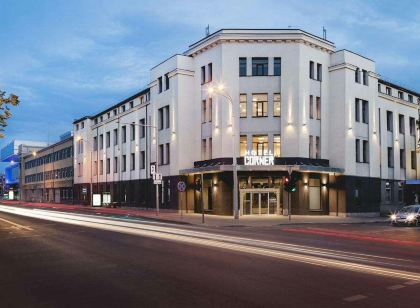 Corner Hotel