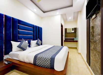 Hotel Prem Deluxe Guest House