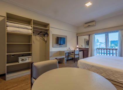 Plaza Blumenau Hotel