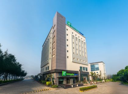 Holiday Inn Express GREATER NOIDA KNOWLEDGE PARK by IHG