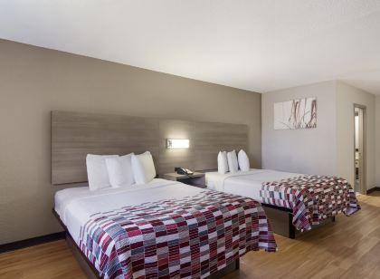 Red Roof Inn & Suites Brunswick I-95