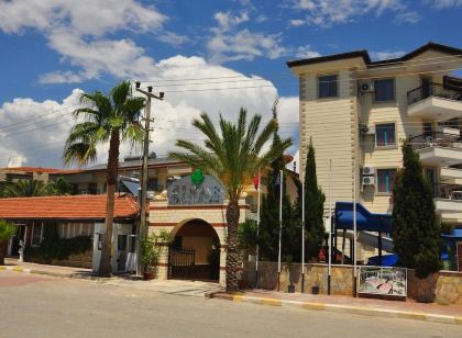 Cinar Family Suite Hotel