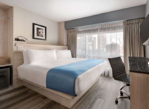 Wingate by Wyndham New York Midtown South/5th Ave