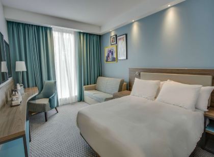 Hampton by Hilton Edinburgh Airport