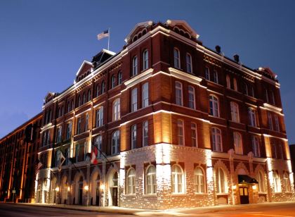 Hotel Indigo Savannah Historic District